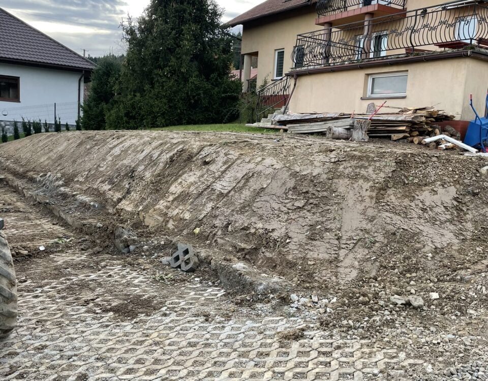 usługi minikoparką Marcinkowice wykonanie skarpy