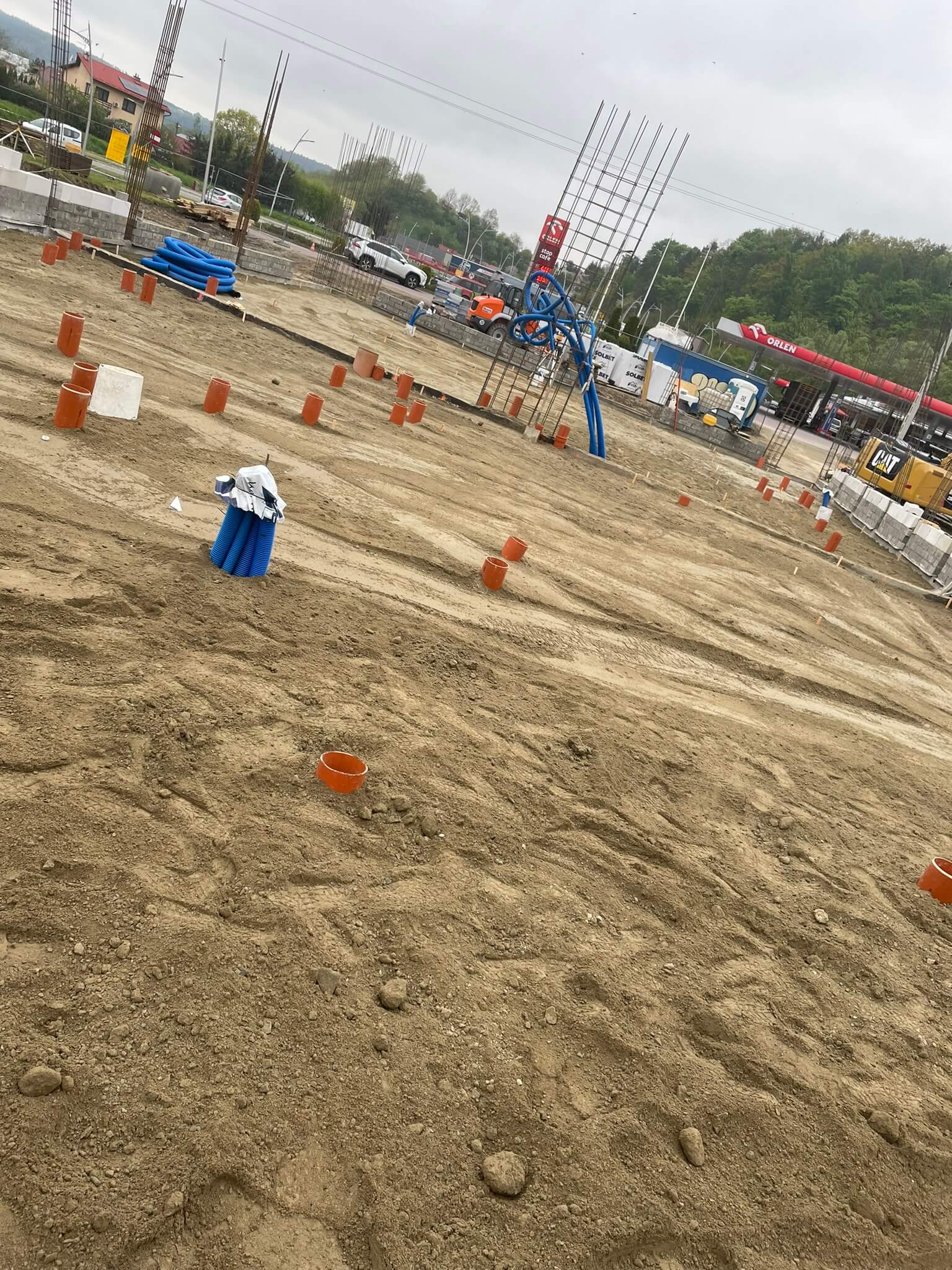 roboty ziemne wykonane przez firme rentbud w mcdonald Nowy Sącz