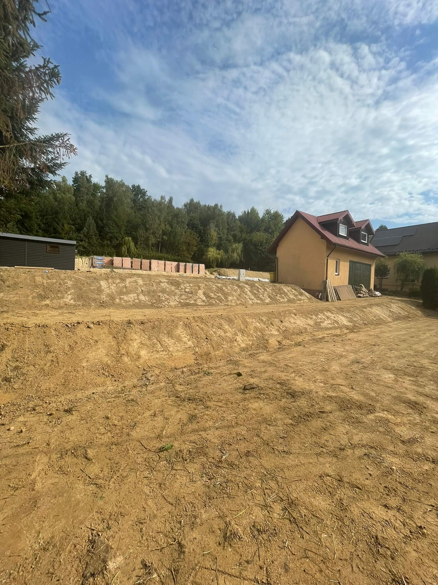 skarpowanie-terenu-malopolska-koparka
